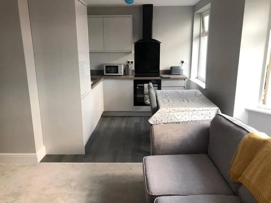 New 2 Bedroom First Floor Apartment Close To Beach Bournemouth 0*,  United Kingdom